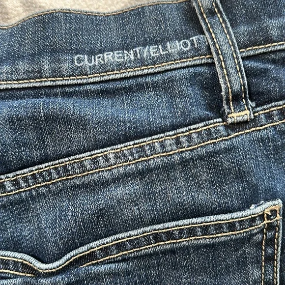 Current/Elliott The Ultra High Waist Belloc Cutaway Fly Shorts - Picture 3 of 8